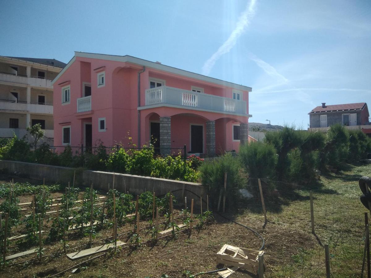 Apartmani Peko Паг Екстериор снимка