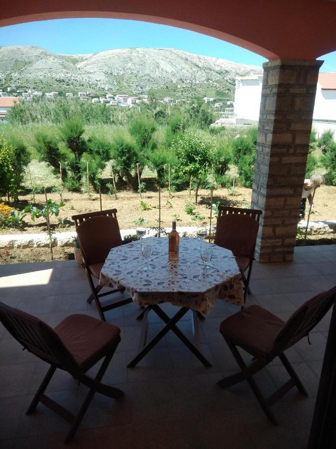 Apartmani Peko Паг Екстериор снимка