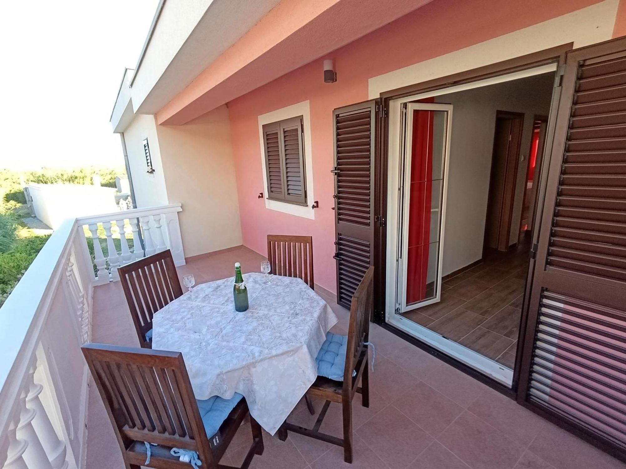 Apartmani Peko Паг Екстериор снимка