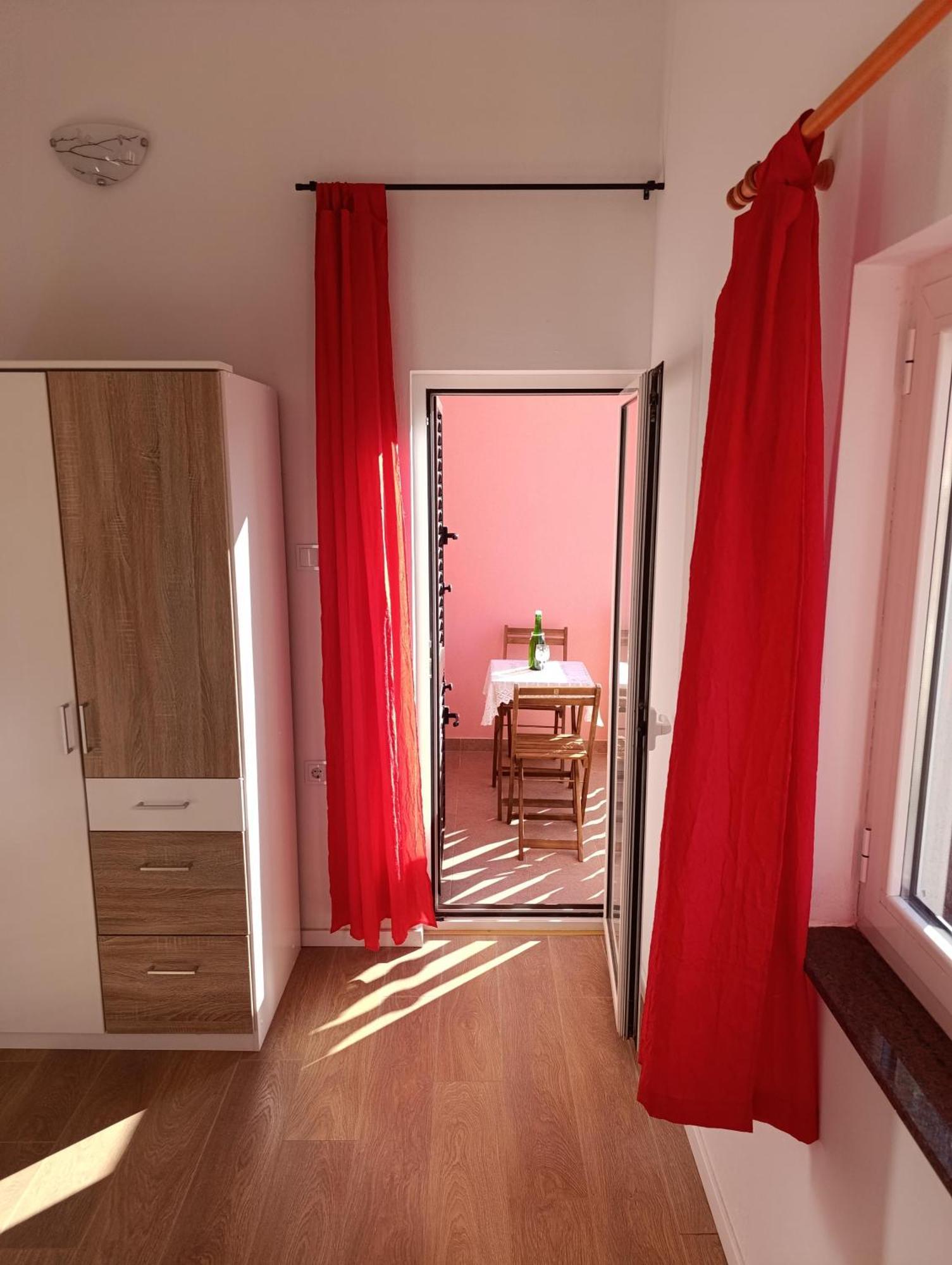 Apartmani Peko Паг Екстериор снимка